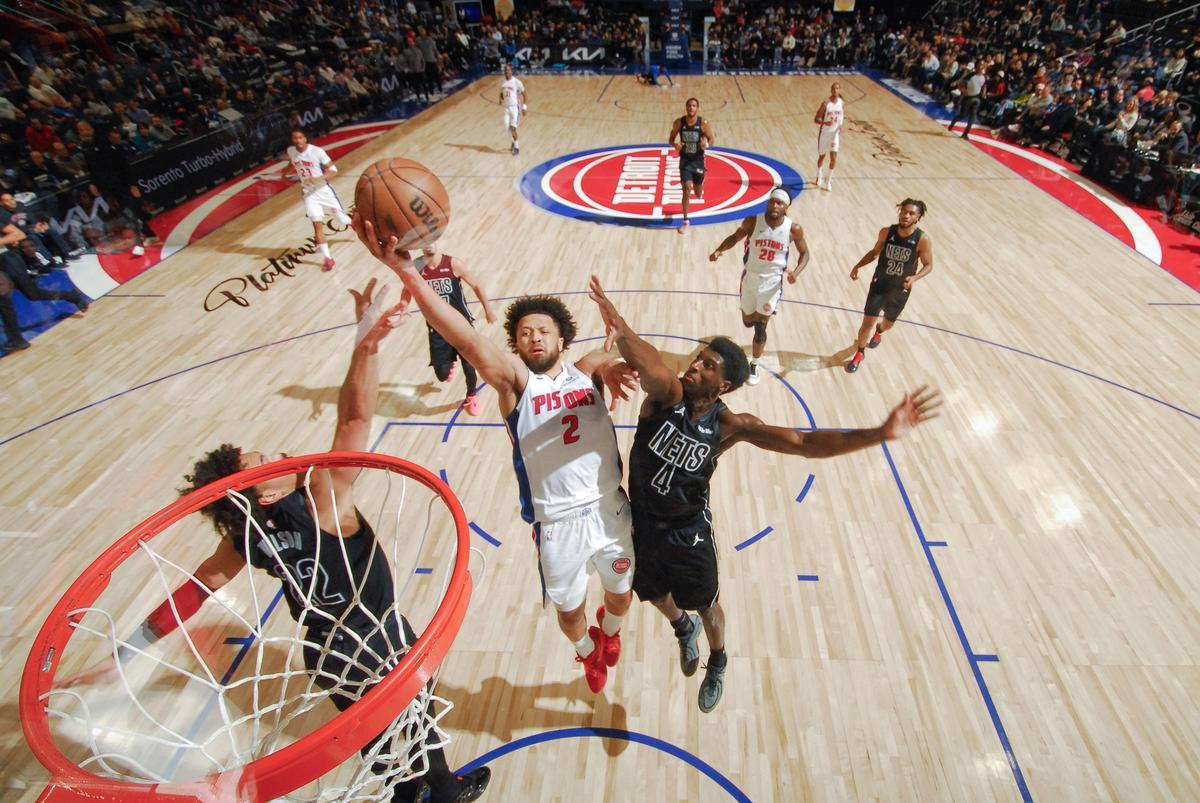 世预赛手机直播软件-爱德华兹41分封神夜：森林狼第三节防守绞杀战如何撕碎灰熊？